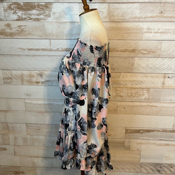 Revolve MISA Freesia off shoulder mini dress size XS - Picture 3 of 7